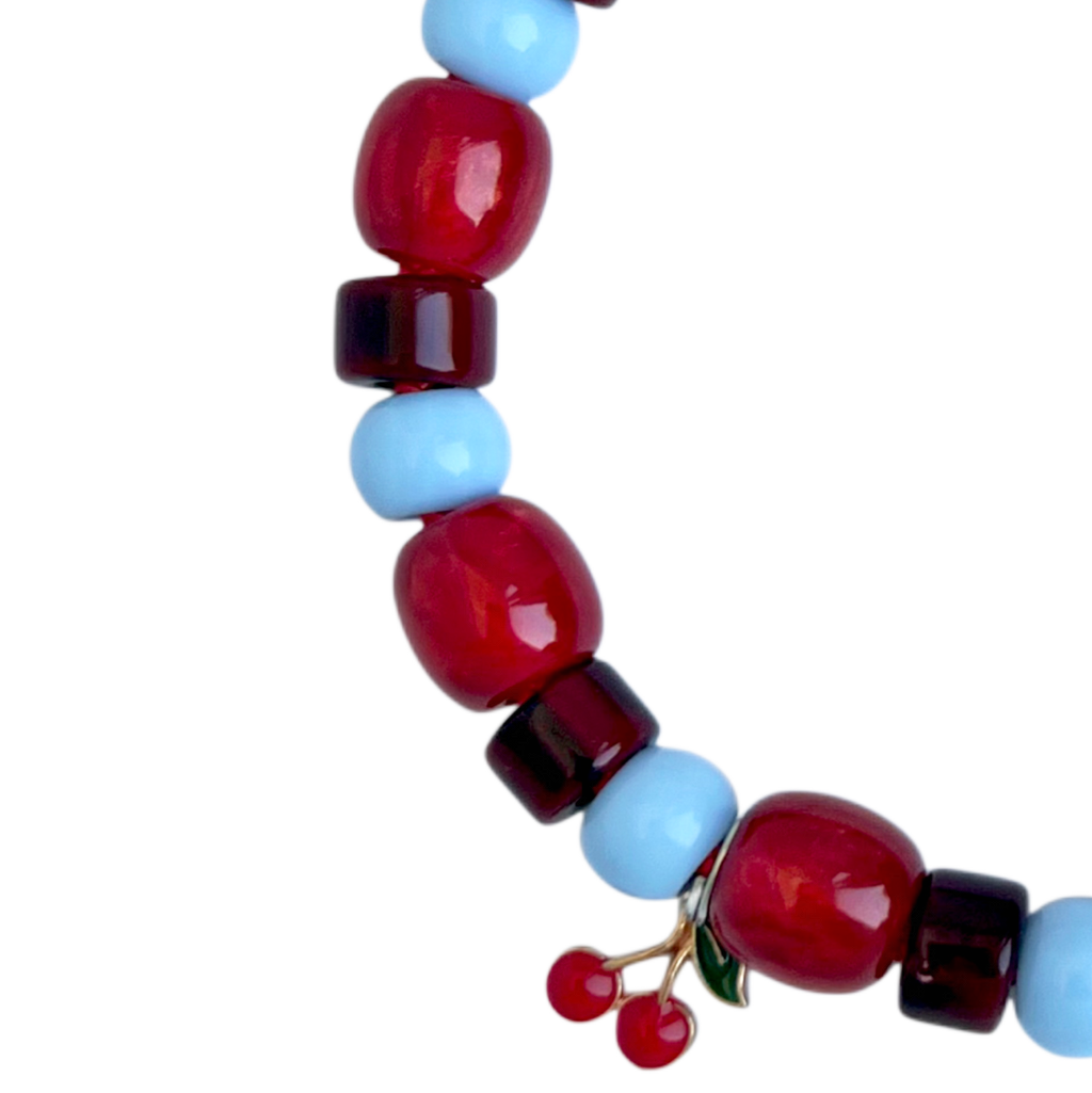BERRY BLUE NECKLACE