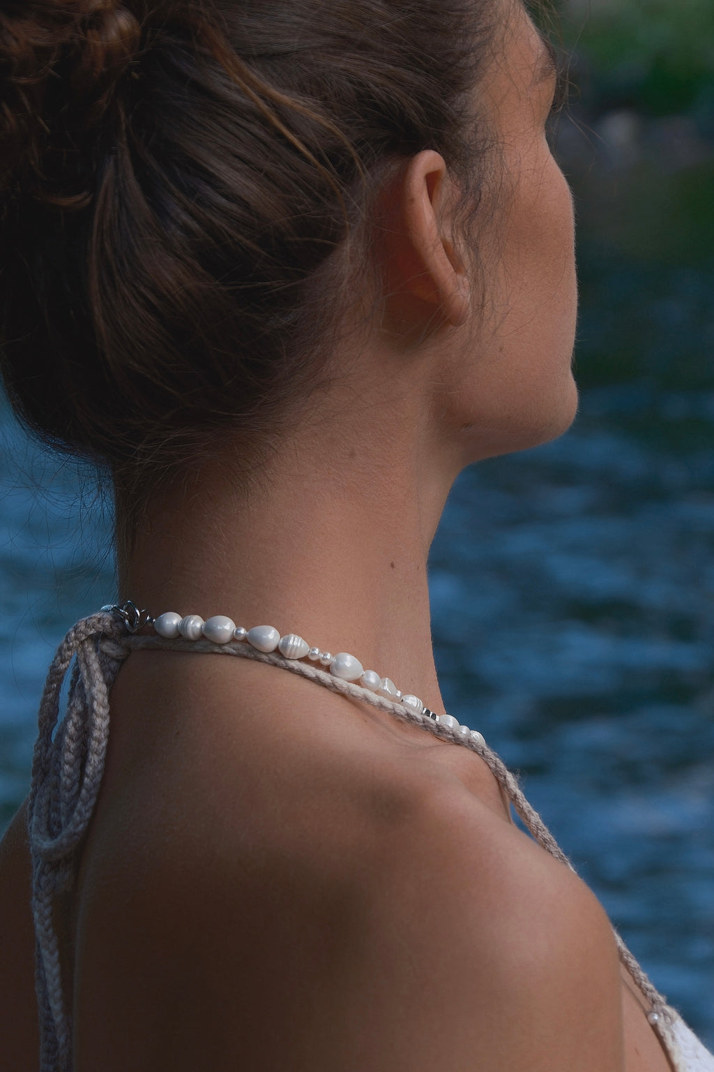 NECKLACE WITH PEARLS OF DIFFERENT SHAPES