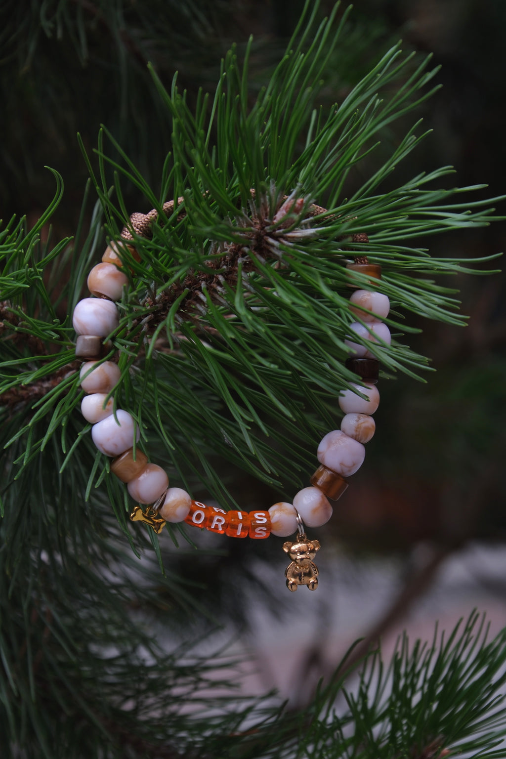 BROWN BROWN NECKLACE