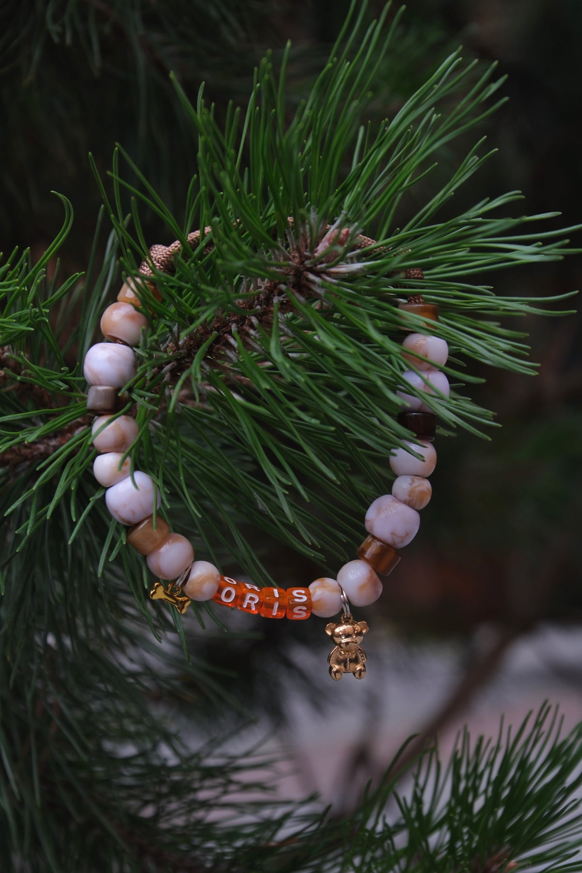 BROWN BROWN NECKLACE